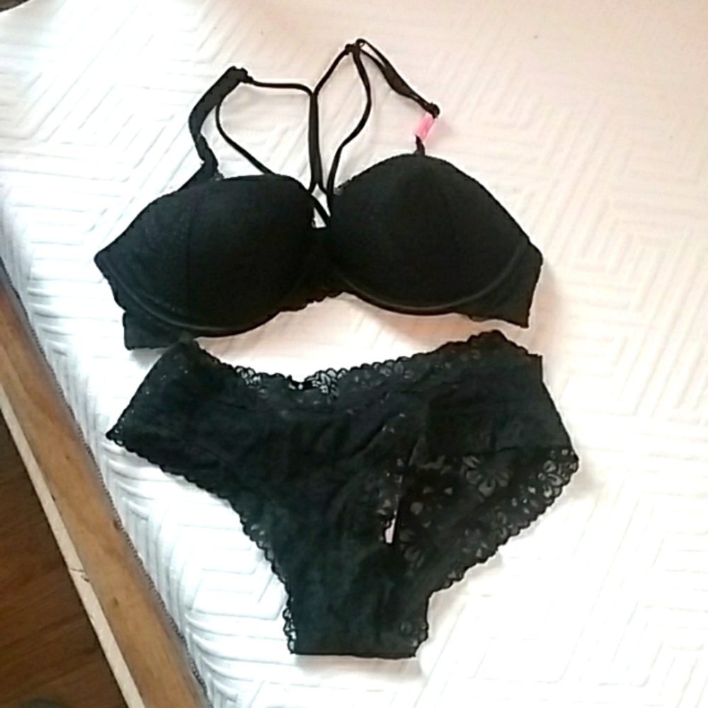 Sexy black lace bra and underwear